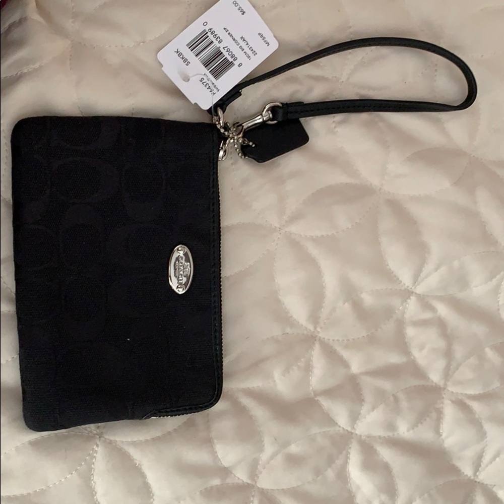 Coach Wristlet NWT